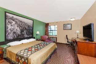 Searcy Hotel | Super 8 by Wyndham Searcy AR