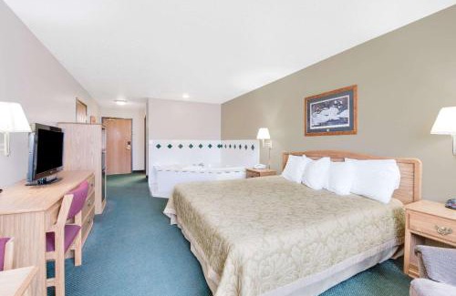 Sisseton Hotel | Super 8 by Wyndham Sisseton