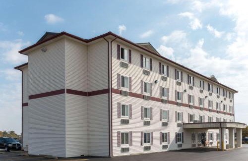 Springfield Hotel | Super 8 by Wyndham Springfield East