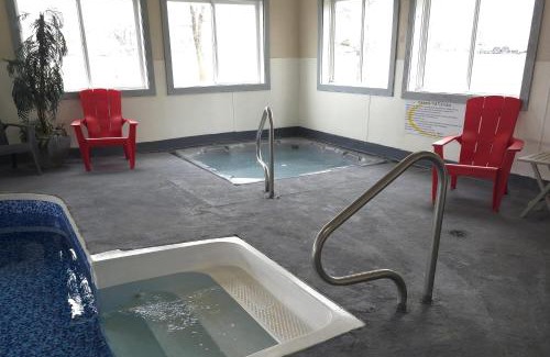 Swift Current Hotel | Super 8 by Wyndham Swift Current