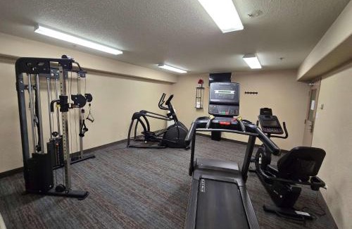 Birch River Hotel | Super 8 by Wyndham Swan River MB