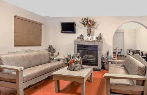Taos Hotel | Super 8 by Wyndham Taos