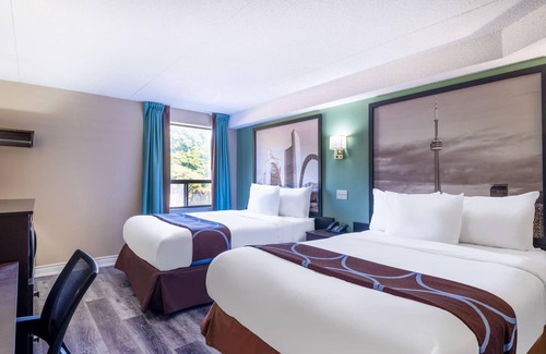 Scarborough Hotel | Super 8 by Wyndham Toronto East ON