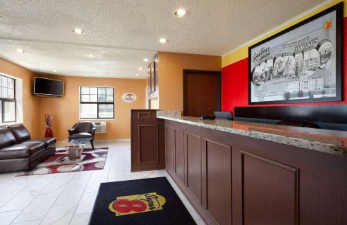 Briargate Hotel | Super 8 by Wyndham Colorado Springs/Afa Area