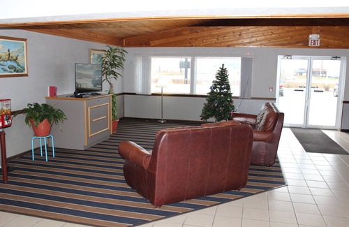 Missouri Valley Hotel | Super 8 by Wyndham Missouri Valley