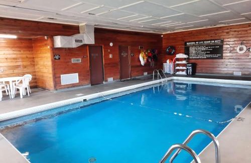 Watertown Hotel | Super 8 by Wyndham Watertown