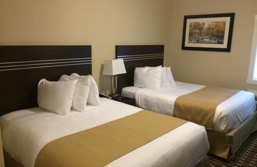 Watrous Hotel | Super 8 by Wyndham Watrous