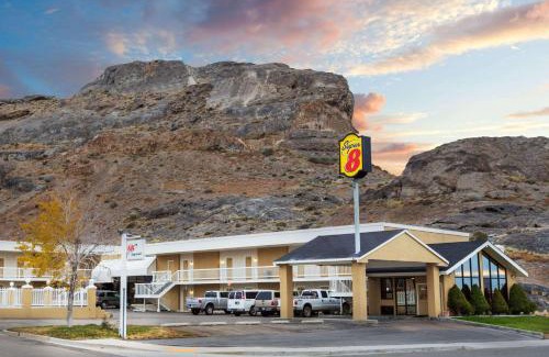 Wendover Hotel | Super 8 by Wyndham Wendover
