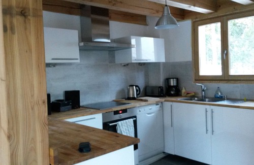 Superbolquere Ski Chalet | SUPER BOLQUERE new chalet lightfull sunny glass, stone and wood.
