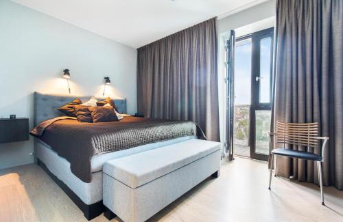 Bjørvika Apartment | Super Central Designer Penthouse at 19th floor with Amazing View!