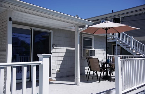 Hampton Cottage | Super Clean 2 Bedroom Cottage