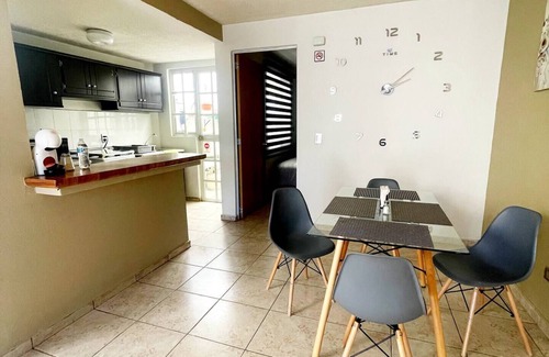 Zamora House | Super clean house with AC, equipped, amenities, desk and garage.