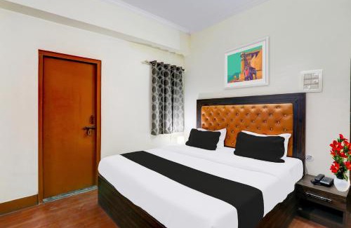 Alambagh Hotel | Super Collection O Alambagh Formerly BM Palace