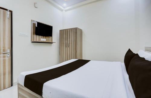 Kalyanpur Hotel | Super Collection O Kalyanpur Metro Station