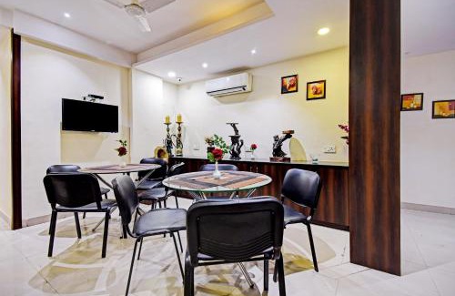 Kolkata Hotel | Super Collection O Motisarai