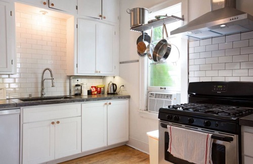 Northeast Minneapolis Arts District House | Super Cool Storefront House with Sauna!