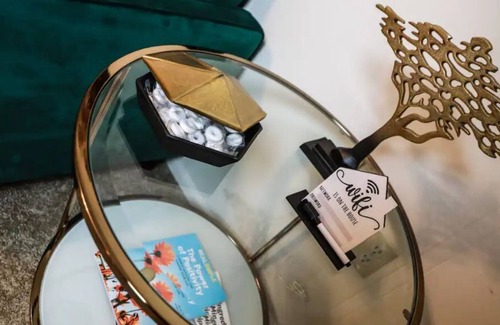 Bonnabel Place Apartment | Super Cute 1BR - 15 mins from Bourbon Street