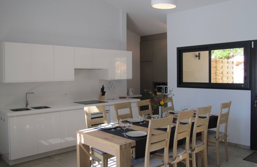 Duilhac-sous-Peyrepertuse Villa | Superb VILLA, swimming pool, air-conditioned, MAGNIFICENT VIEWS, cathar country