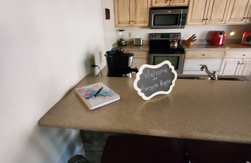Arley House | Super Fun Home in the Heart of Smith Lake, year round deep water, 7 Person Spa!