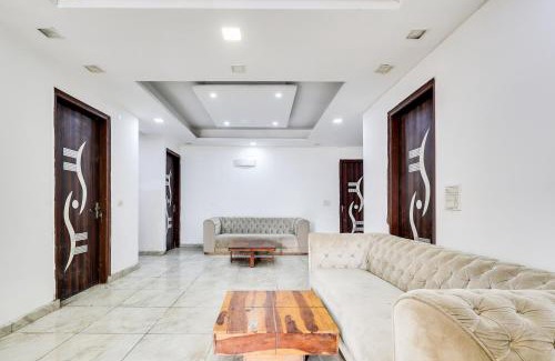 Gurugram Hotel | Super Hotel O Circle Residency