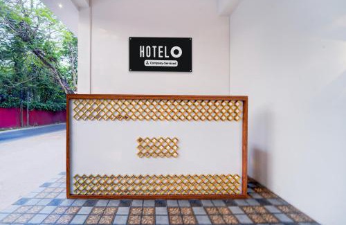 Ernakulam South Hotel | Super Hotel O Gandhi Nagar Near South Railway Backgate