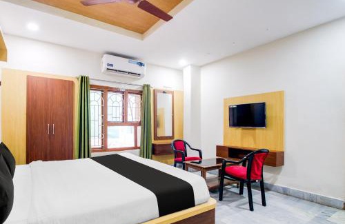Dwaraka Nagar Hotel | Super Hotel O Gurudwara Near RTC Complex