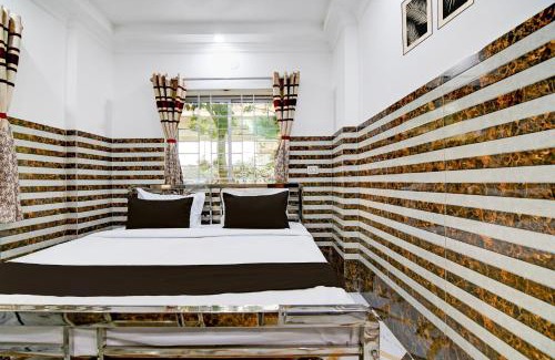Kolkata Hotel | Super Hotel O Hiland Park Formerly Ayush Villa