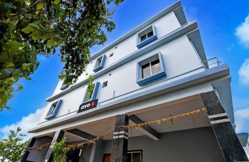 Bhubaneshwar Hotel | Super Hotel O MNJ Mansion