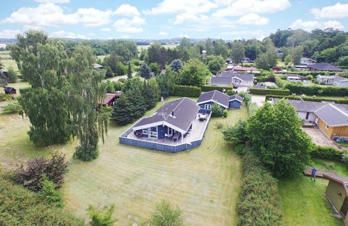 Melby House | Super house, best beaches, woods, cycle lanes and yet near to Copenhagen. WIFI