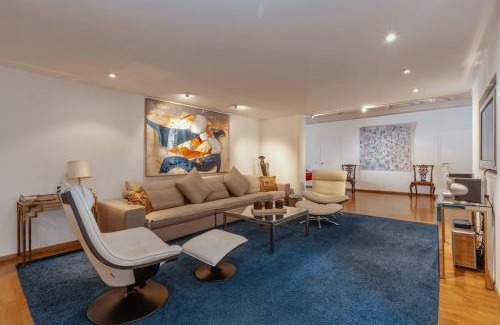 Saanen Ski Chalet | Super Luxurious Duplex Penthouse in Gstaad Center