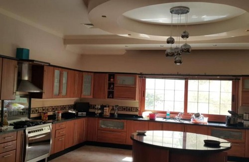 New Cairo Villa | Super luxurious villa with large landscape areas. Free Continental Breakfast.