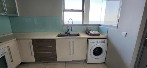 Maputo Apartment | SUPER MARES Comfortable & Cozy Apartment