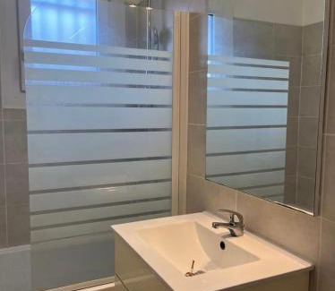 Saint-Julien-en-Genevois Apartment | Super Studio à proximité de Genève
