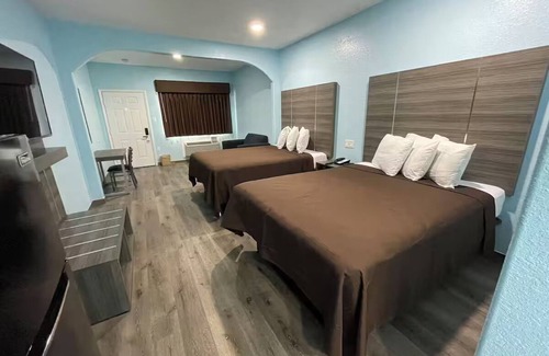 Humble Hotel | Super Stay Inn By OYO Humble IAH East
