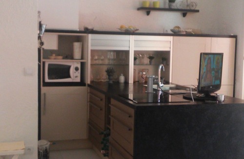 Cavaliere Apartment | Super T2 fully refurbished late 2015, 300m from beach and port, wonderful terrace