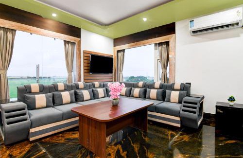 Madanpur Hotel | Super Townhouse AIIMS Kolkata Formerly Tanish Inn