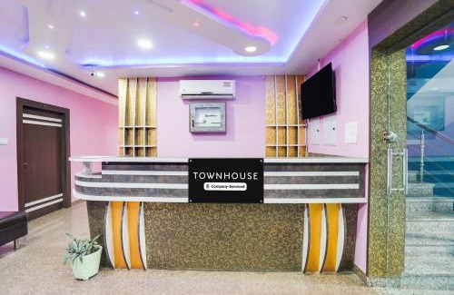 Khattalwada Hotel | Super Townhouse Butler Road Near Maripur Chowk