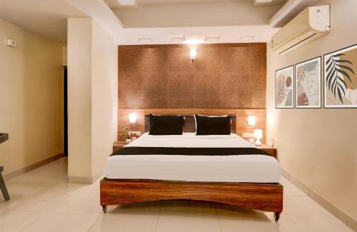 HITEC City Hotel | Super Townhouse Oak Madhapur Nera Regency