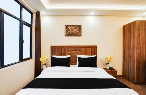 Ghaziabad Hotel | Super Townhouse The Royal Casa