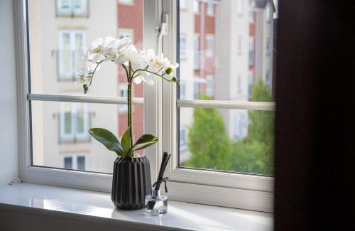 Frampton on Severn Apartment | Superb Apartment in Stratford upon Avon with Free Parking & Wi-Fi