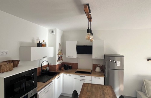 Tosse Apartment | Superb apartment 10min from the beaches.