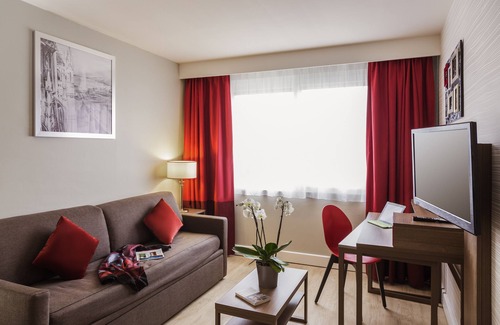 Thoiry Apartment | Superb apartment at the gateway to Switzerland