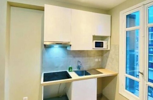 Riquier Apartment | SUPERB APARTMENT NEAR THE PORT OF NICE