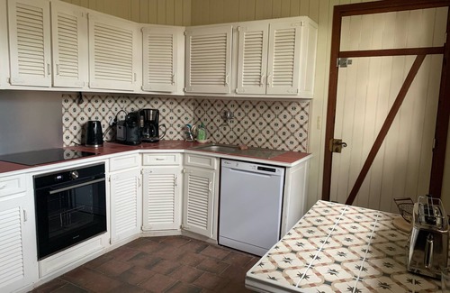 Ronce-les-Bains House | Superb Basque villa. Direct access to the sea. 7 bedrooms including 4 doubles. Sleeps 13.