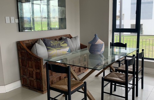 Durban Point Apartment | Superb beachside 3-bedroom apartment with WiFi in Durban