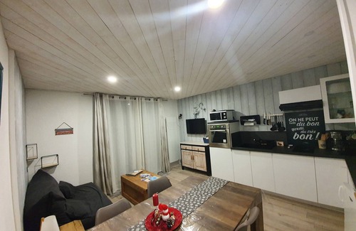 Cadeilhan-Trachere Apartment | Superb bright apartment at the foot of the slopes