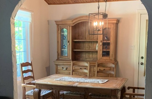 Lac Beauport Ski Chalet | Superb complete chalet
