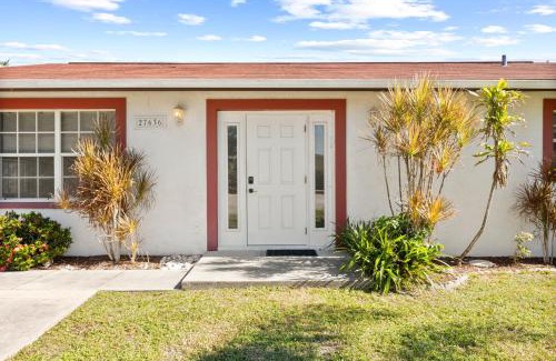 Bonita Shores House | Superb Holiday Villa with a Pool in Bonita Springs