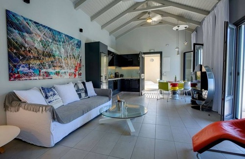 Frourion Villa | Superb Kefalonia Villa | Villa Allen | 1 Bedroom | Seafornt | Spectacular Sea.