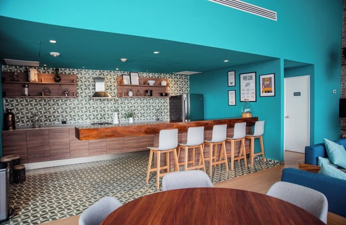 Monterrey Municipality Condo | Superb Location at Luxury Complex Nuevo Sur